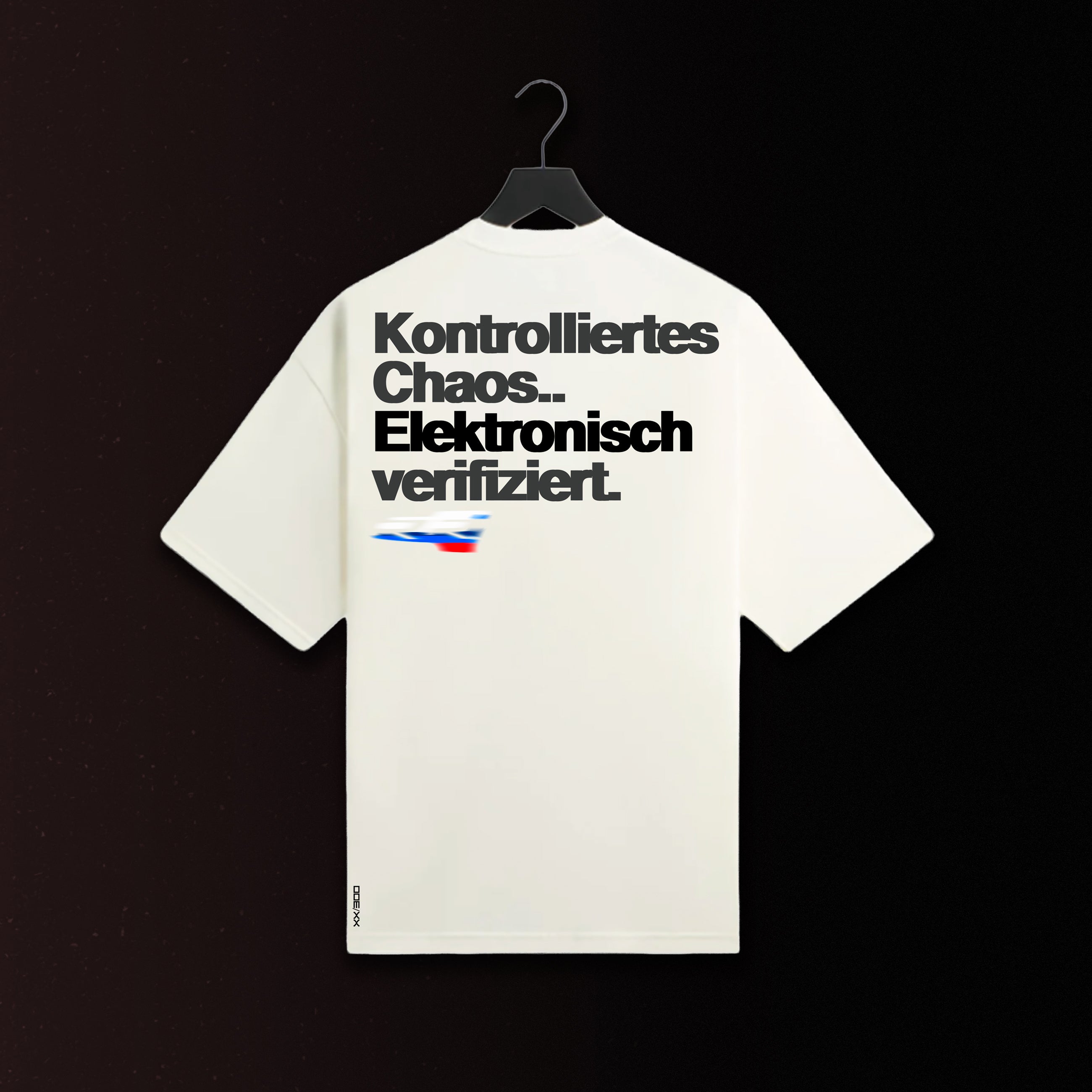 SPITZENLEISTUNG | Unisex Oversized – S1000RR Inspired Motorsport T-Shirt – Off-White
