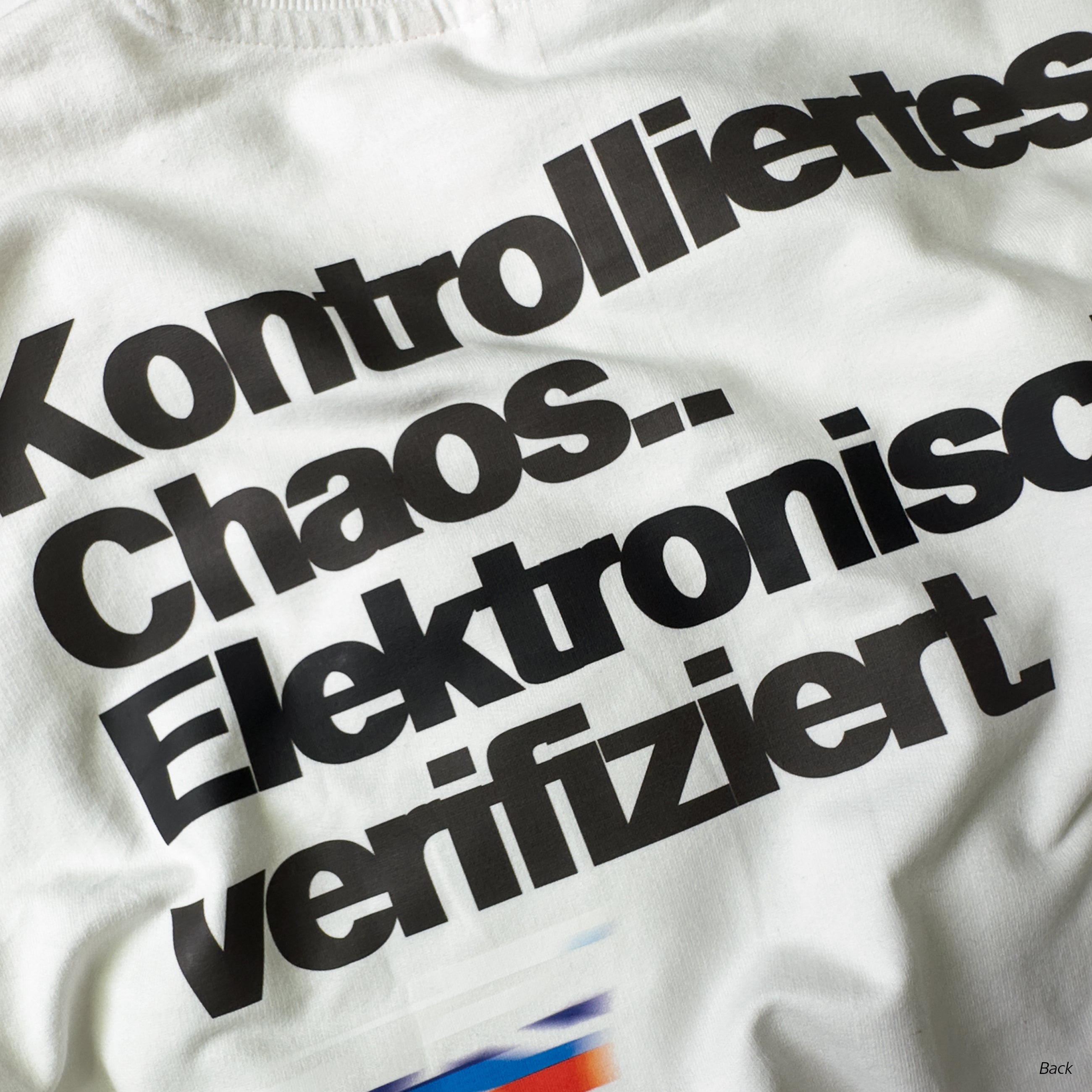 SPITZENLEISTUNG | Women's Oversized Crop – S1000RR Inspired Motorsport T-Shirt – Off-White