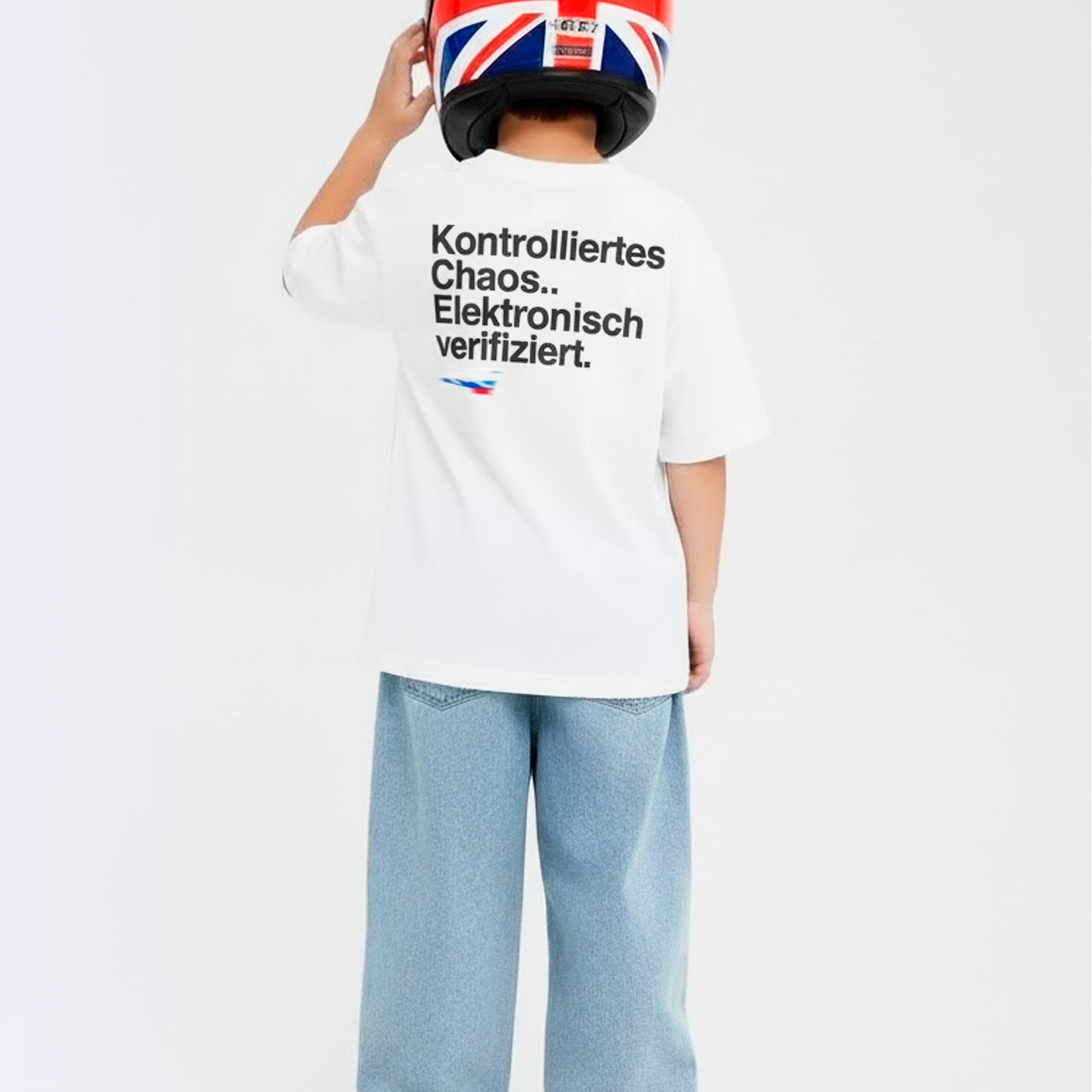 SPITZENLEISTUNG | Kids Regular Fit– S1000RR Inspired Motorsport T-Shirt – White
