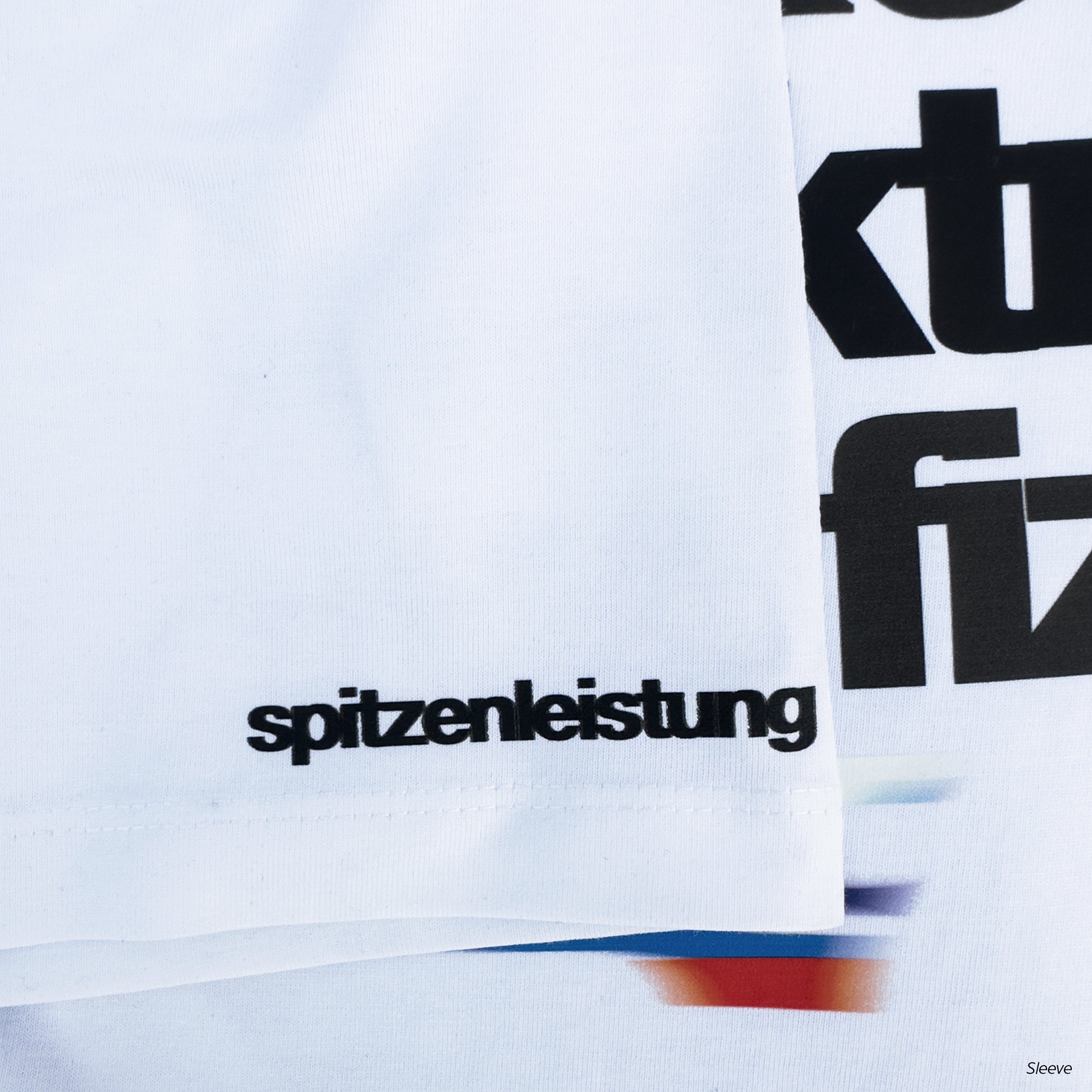 SPITZENLEISTUNG | Men's Regular Fit  – S1000RR Inspired Motorsport T-Shirt – White